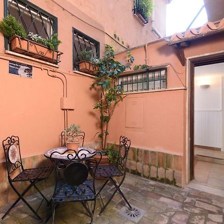 로마 Lovely With Garden In Vatican Museums Trastevere 아파트 외부 사진